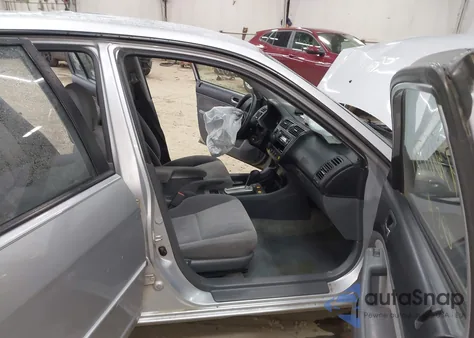 2005 Honda Civic Lx z USA, uszkodzony, nr VIN 2HGES16535H589266